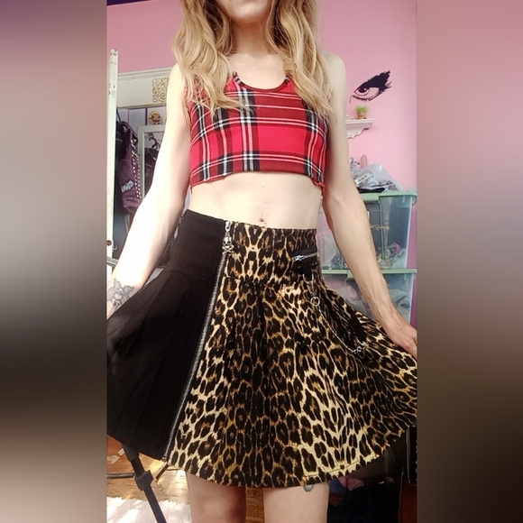 ⭐️Killstar nwt leopard print goth/punk skirt! Leo miniskirt! FINAL PRICE!! - Picture 13 of 13